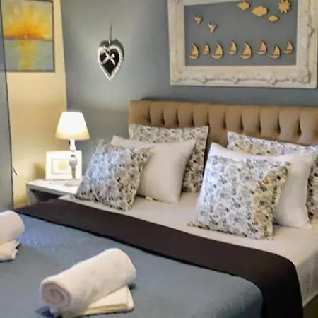 Aegialis * Skála Kallirákhis