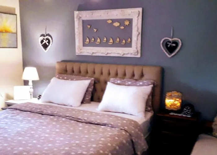 Aegialis Casa de Férias